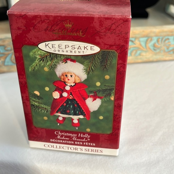 Hallmark Madame Alexander keepsake ornament - Picture 2 of 7